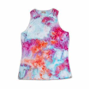 A casual yet chic high-neck women's tank top with an ice dye technique creating a soft fusion of pink and blue colors, similar to a pastel nebula.